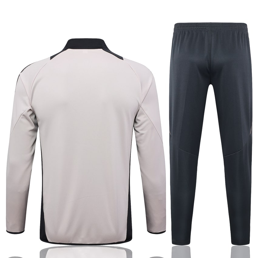 Survetement Real Madrid Veste 2024 2025 Gris Rosé – Image 4